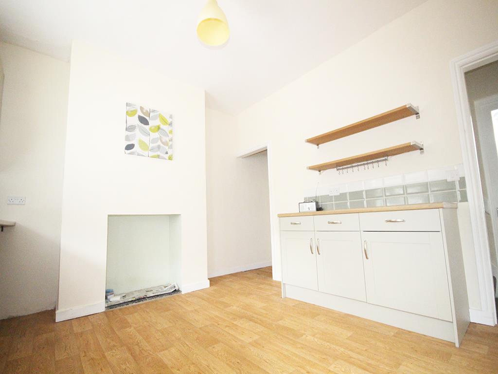 2 bedroom terraced house To Let in Trawden, Colne - IMG_5180.jpg